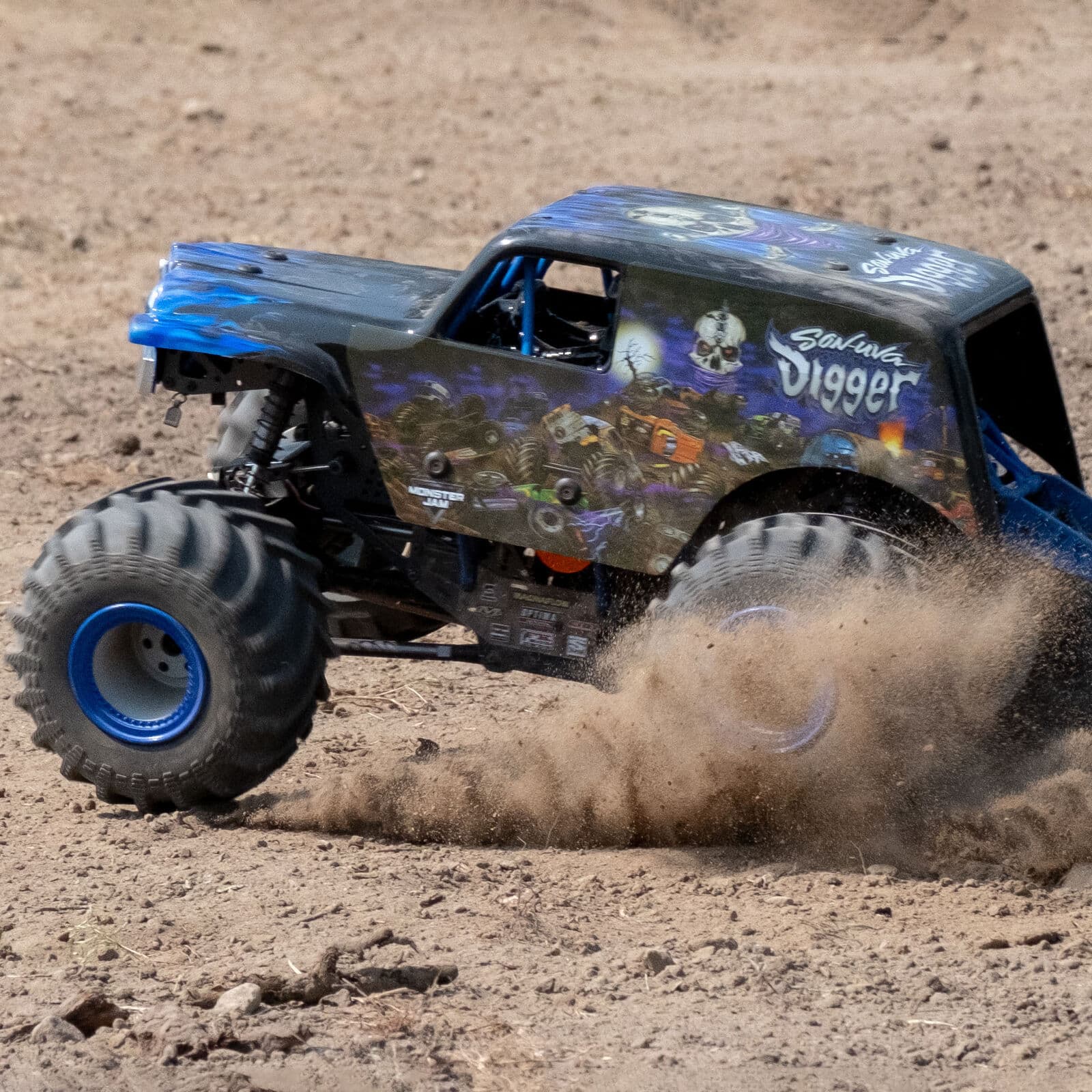 Losi LMT Son-uva Digger — 1/8 scale 4WD RC monster truck (40 mph)