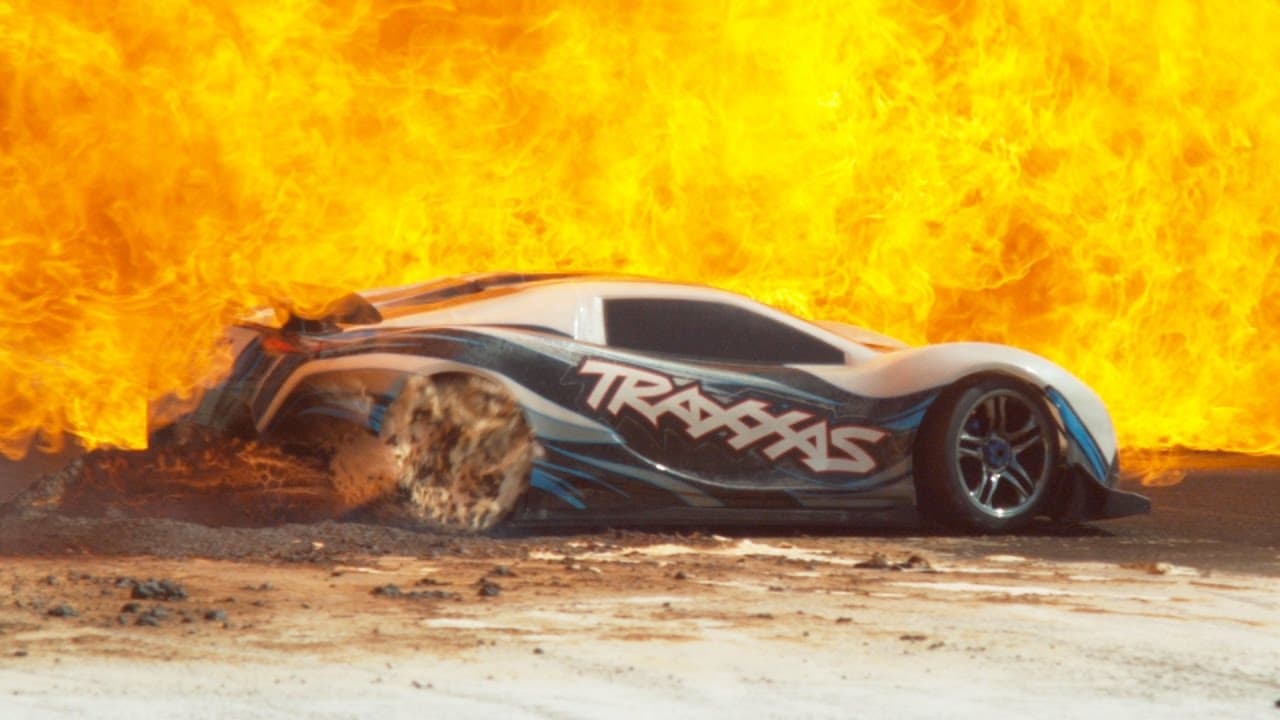 Traxxas XO-1 — 1/7 scale AWD RC touring (100 mph) — video
